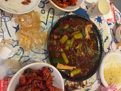 -松哥油焖大虾.小龙虾.黑鸭煲(海岸城店)