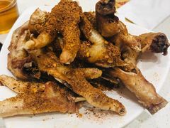 温莎鸡爪-宝记烧烤·碳锅羊肉·羊蝎子火锅·夜食社(文体路创始店)
