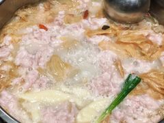 -老来福·非遗酸汤兔(凯旋路店)