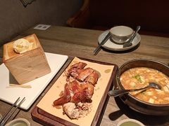 -童年小筑餐厅(申花路店)
