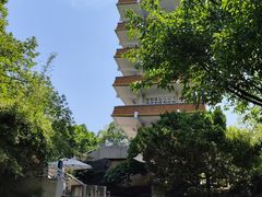 -鹅岭公园瞰胜楼