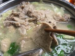 -茅屋大酒店