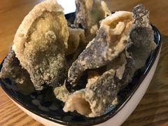 鲜炸鱼皮-無牌小范·香港明星美食
