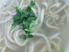 -正宗胖子抻面馆(岭东路店)
