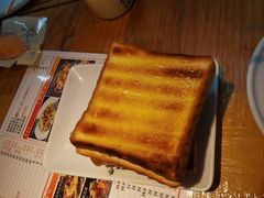 -喝丢一只鞋海鲜烧烤·海肠捞饭(文体街店)