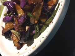 酱爆茄子-老头儿油爆虾·知味杭州(爱琴海购物中心)