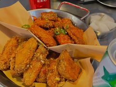 炸鸡翅一半一半-富乐满韩国正宗炸鸡韩国料理(虹泉路店)
