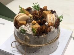 奥利奥马卡龙淡奶油蛋糕-小苍兰风铃草蛋糕甜品(沈阳店)
