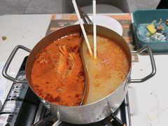 -金马门国际美食百汇(珞喻路店)