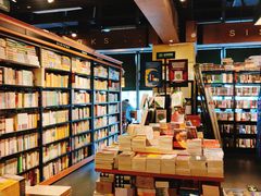 -西西弗书店&矢量咖啡(万象城店)