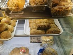 -白玉兰食品(中山公园龙之梦店)