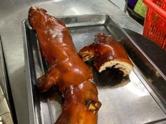 -黄记四更烤乳猪店