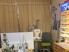 -优医视平价眼镜蔡司依视路折扣工厂店(十里堡店)