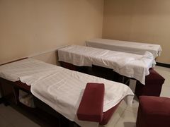 -悬壶盲人推拿按摩中心(长江路店)