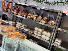 -白玉兰食品(中山公园龙之梦店)