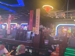 -路边边.炒菜烧烤.音乐餐厅(良乡长虹店)