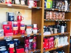 零售区-星巴克臻选(珠海富华里店)