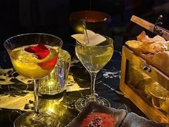-FLAIR顶层餐厅酒吧(浦东丽思卡尔顿酒店)