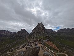 -莲宝叶则景区