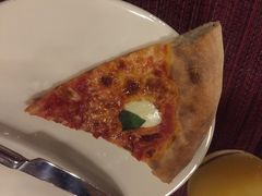 -WOLFGANG PUCK KITCHEN & BAR(迪士尼小镇店)