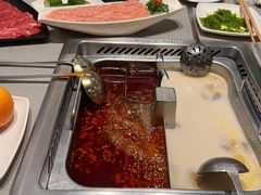-海底捞火锅鲜切牛肉主题店(长寿路店)