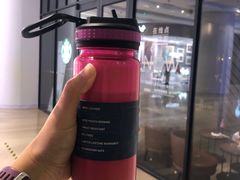 -星巴克臻选(南京金茂览秀城店)