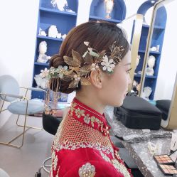 -艾米丽婚纱礼服