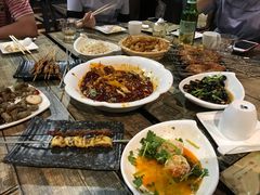 -郑享吃烧烤烩面(红专路店)