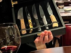 -恰餐厅及酒吧 CHAR Bar & Grill (北京丽都皇冠假日店)