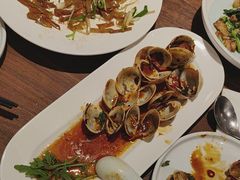 -港丽餐厅(正大店)