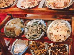 -光头仔烧鸡牛杂店