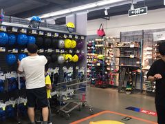 -迪卡侬(南二环店)