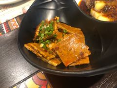 -舌尖上的食缘花园主题餐厅