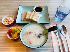-必胜客(世纪港湾店)