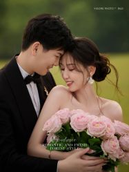 -雪中彩影婚纱摄影·微光艺术中心