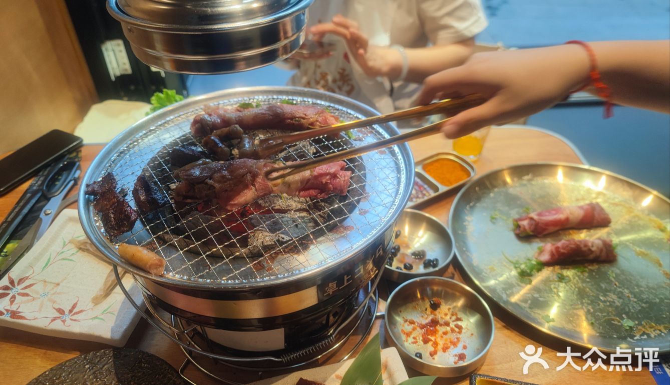 大咬烤肉满足感