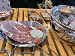 -叽叽扎扎烤肉场(生态城万达店)