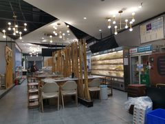 大堂-屋头串串(新街里店)