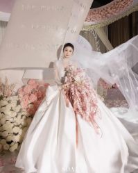 点击看大图 -Bridal Queen·婚纱女皇