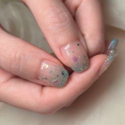 -天生爱美甲