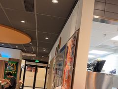 -麦当劳(百联西郊购物中心店)