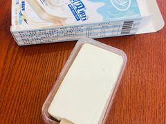 -红宝石·鲜奶小方·海派西点房(南丹店)