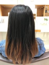 -CARR SALON