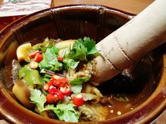 烧椒擂茄子-老滇山寨•云南特色菜•地方菜•民族风情歌舞表演(金碧店)