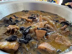 -华龙特色大骨鸡农家菜馆