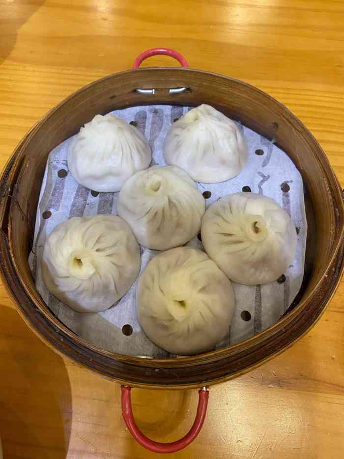 上海富麦小笼(绿地缤纷店)-"这个店……不行啊【鲜肉小笼】 唯一还可.