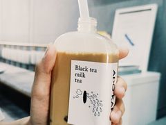 -ADO KAFE(大学城店)