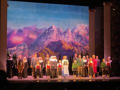 -交通银行前滩31演艺中心