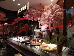 -四海一家自助餐(益田假日广场店)