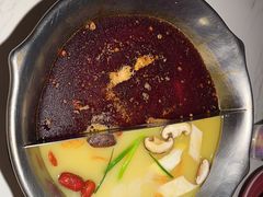 -九鼎轩脆毛肚火锅(三钢里店)